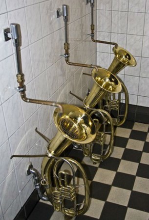 toilettes_trombone_wc_musique.jpg