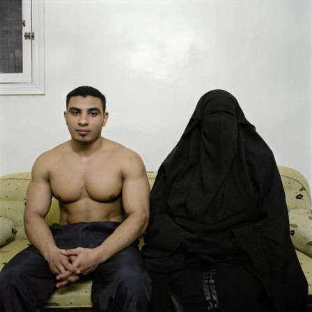 Denis_Dailleux_Mother_and_Son_Cairo_Egypt_2009_burka_nikab_musulman.jpg
