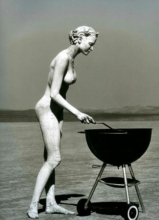 Herb Ritts Stephanie with Barbecue El Mirage 1991.jpg