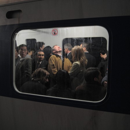 Leo_Berne_que_la_joie_vous_transporte_train_metro.jpg