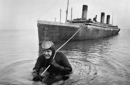 Professional frogman Courtney Brown tows a 55-foot scale model of the sunken liner Titanic during work on the film Raise the Titanic.jpg