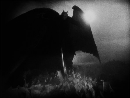 Faust F. W. Murnau 1926 bonne nuit.gif