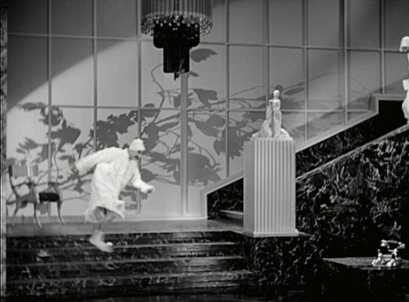 Groucho Marx Duck Soup Leo McCarey 1933.gif