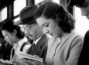 Ozu_les_lecteurs_du_train.gif