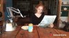 Simone_Giertz_les_nouvelles_du_matin.gif, août 2016