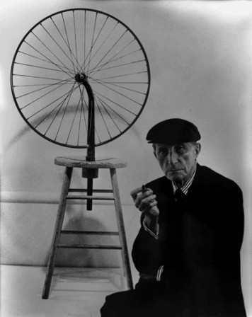 Vahram_Muradyan_Marcel_Duchamp_velo.gif