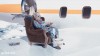 la_vieille_femme_et_l_avion.gif