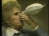 mamie et le préservatif.gif