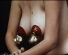paques_Les_stripteaseuses_sont_rhabillees.gif