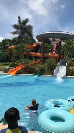 piscine la traversée.gif