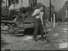 travail se faire marcher sur les pieds.gif