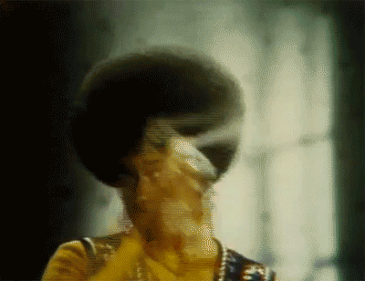 cheveux_je_me_fais_belle_pour_l_ouverture_de_la_cop_22.gif