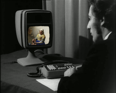 le_soir_je_faisais_des_recherches_pour_comprendre_la_crise_de_la_production_laitiere.gif