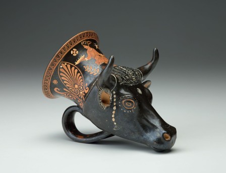 Ceramic bull's head rhyton, Greek, circa 340-320 BC from The North Carolina Museum of Art vase à boire en tête de taureau