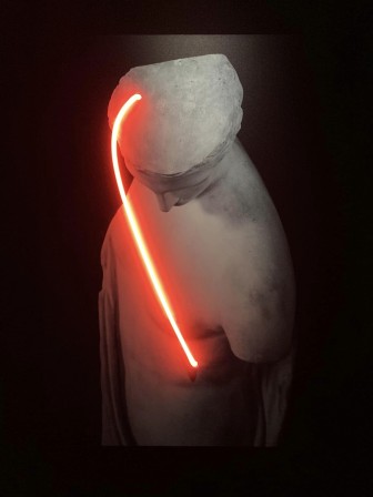 Eric Michel Vivianne Sassen Kyotographie néon mental