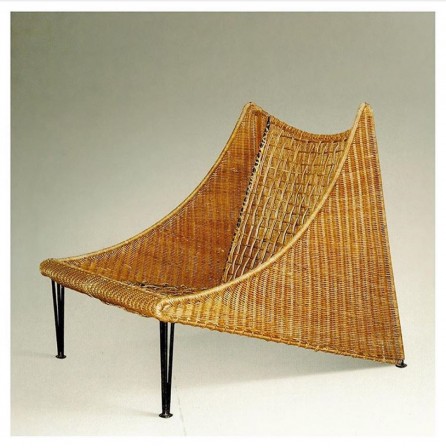 A rattan and iron armchair by Mathieu Mategot (1952) fauteuil métal et rotin chaise.jpg, août 2020