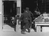 Harold Lloyd police les commerçants proposent-ils effectivement un panier anti-inflation.gif, mars 2023