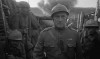 Kirk Douglas in Paths of Glory.gif, fév. 2020