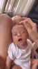 bébé j'ai rêvé qu'on me peignait les sourcils.gif, mars 2023
