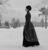 femme qui marche dans la neige.gif, fév. 2020