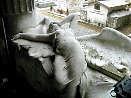 les anges désirables cimetière mort non pas ce soir.jpg, déc. 2020