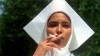 nonne cigarette.gif, déc. 2019