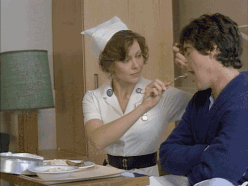 An American Werewolf In London (1981). Featured eater David Naughton infirmière bon appétit.gif, sept. 2020
