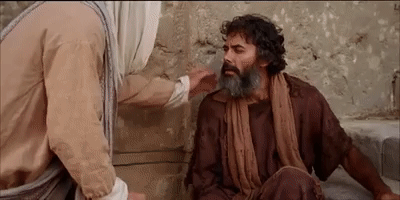 Aveugle de Bethsaïde Jésus conduisit l'homme hors de la ville, lui imposa les mains et mit de la salive sur ses yeux.gif, juin 2021