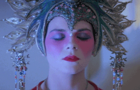 Big Trouble in Little China 1986 les yeux blancs.gif, avr. 2020