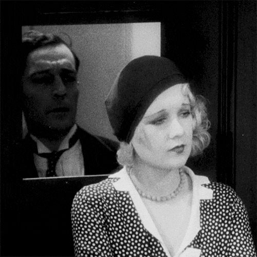 Buster Keaton Sidewalks of New York (1931) le baiser.gif, mai 2021