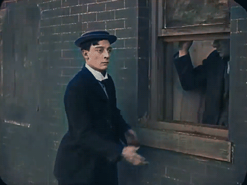 Buster Keaton fermé.gif, nov. 2019