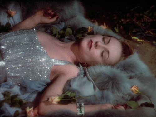Carole Lombard in Nothing Sacred 1937.gif, nov. 2019