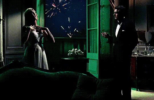 Grace Kelly Cary Grant to catch a thief Alfred Hitchcock 1956 un réveillon de rêve.gif, déc. 2020