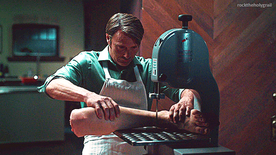 Hannibal 2x02 Sakizuki j'en avais eu les jambes coupées.gif, fév. 2021