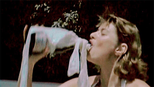 Ingrid Bergman, early 40′s. champagne.gif, mai 2020