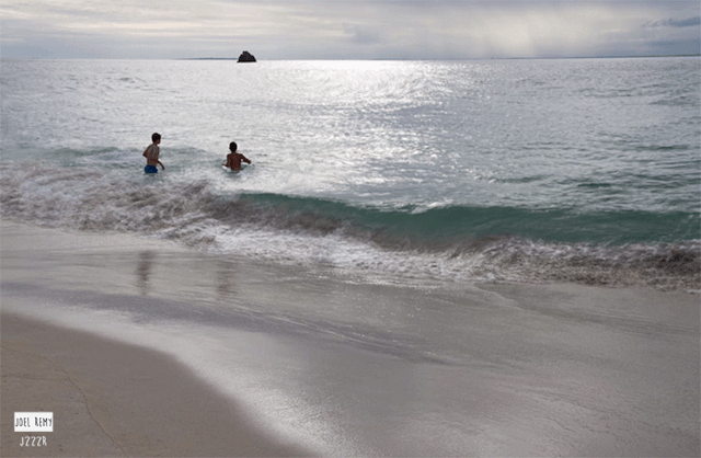 Joel Remy Pointe de Corsen Bretagne point le plus à l'ouest de la France sur la plage pendant des heures.gif, juin 2020