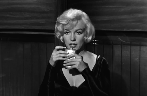 Marilyn Monroe Certains l'aiment chaud (Some Like It Hot) Billy Wilder 1959.gif, janv. 2021