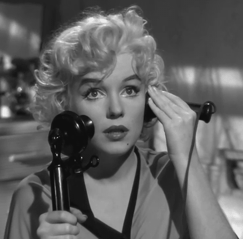 Marilyn Monroe Some Like It Hot 1959 la femme au téléphone.gif, juil. 2020