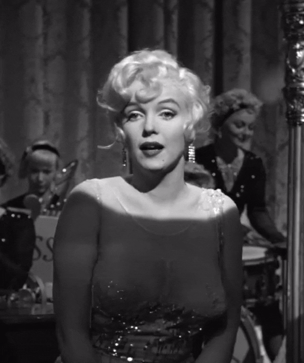 Marilyn Monroe – Some Like it Hot (1959) poupoupidou.gif, fév. 2021