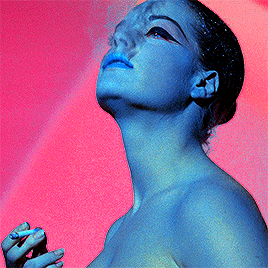 Romy Schneider L'Enfer Henri-Georges Clouzot 1964 la fumée bleue cigarette.gif, juin 2021