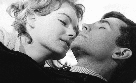 Romy Schneider and Anthony Perkins in The Trial 1962 le Procès.gif, juin 2020
