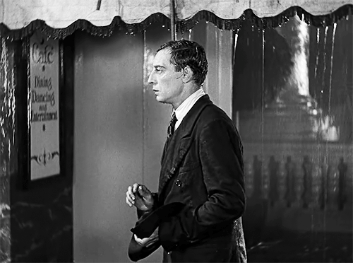 The Cameraman (1928) dir. Edward Sedgwick pluie 3.gif, mai 2021