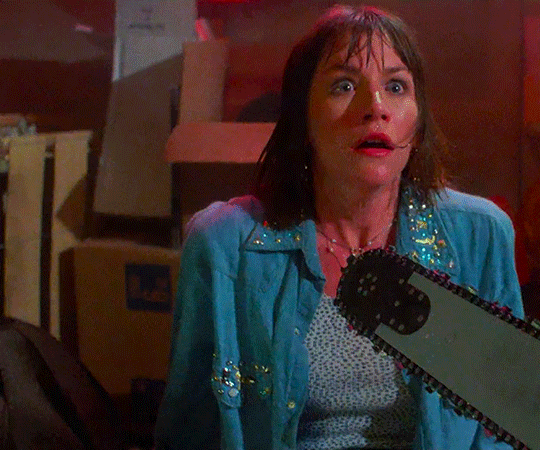 The Texas Chainsaw Massacre 2 1986 l'horreur de découvrir que les gens ne sont pas encore passés aux tronçonneuses électriques