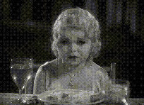 freaks tod browning the mummy 1932 à table seule.gif, nov. 2020