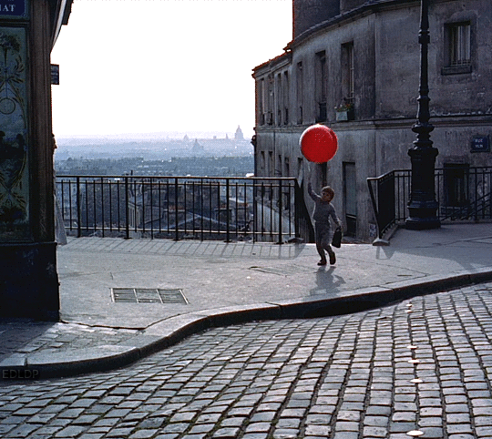 le ballon rouge (1956) dir. Albert Lamorisse week-end.gif, déc. 2021