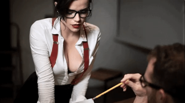 on m'avait signalé plusieurs mésusages de fournitures de bureau sein crayon érotisme.gif, mars 2023