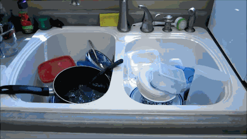 vaisselle mécanique perçeuse noel.gif, déc. 2019