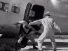 Batman (1943), Emmanuel Macron atterrissant aux Etats-Unis pour parler à Donald Trump