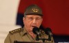 CroisonsLes_Francois_Hollande_Raul_Castro.jpg