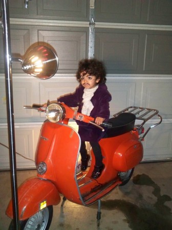 Prince les débuts scooter.jpg